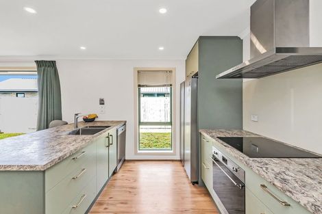 Photo of property in 31 Dalwood Crescent, Rolleston, 7614