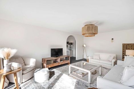 Photo of property in 8 Dulcie Place, Harewood, Christchurch, 8051