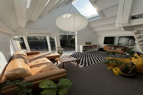 Photo of property in 2/62 South Karori Road, Karori, Wellington, 6012