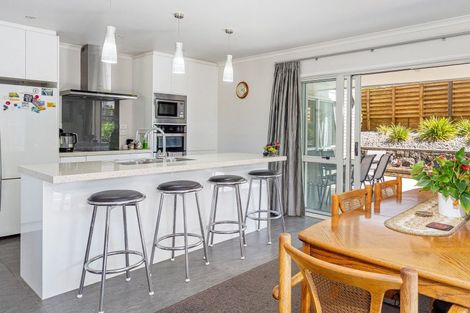 Photo of property in 16 Leeward Drive, Whitianga, 3510