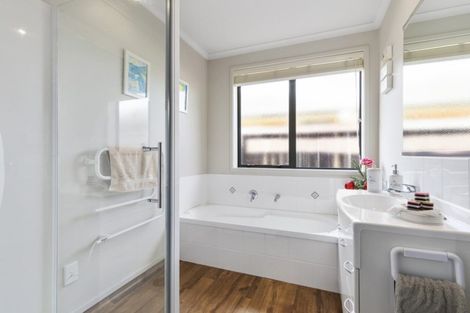 Photo of property in 4 Parkside Drive, Huntington, Hamilton, 3210