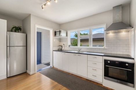 Photo of property in 166 Springs Road, Hornby, Christchurch, 8042