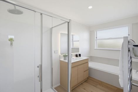 Photo of property in 6 Joanna Place, Deanwell, Hamilton, 3206