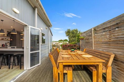 Photo of property in 93 Gonville Avenue, Gonville, Whanganui, 4501