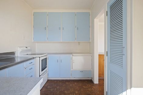 Photo of property in 2/17 Kent Street, Waiuku, 2123