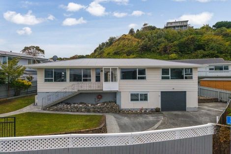 Photo of property in 11 Tweed Road, Papakowhai, Porirua, 5024