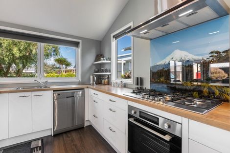 Photo of property in 5a High Street West, 4320