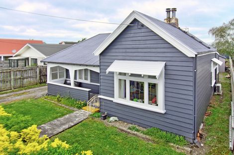 Photo of property in 23 Ames Street, Paekakariki, 5034