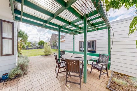 Photo of property in 216 Given Avenue, Whangamata, 3620