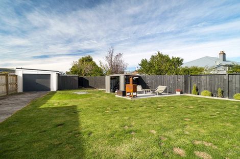 Photo of property in 21 Hargest Crescent, Saint Kilda, Dunedin, 9012