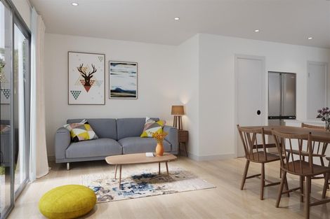 Photo of property in 16 River Road, Te Atatu Peninsula, Auckland, 0610