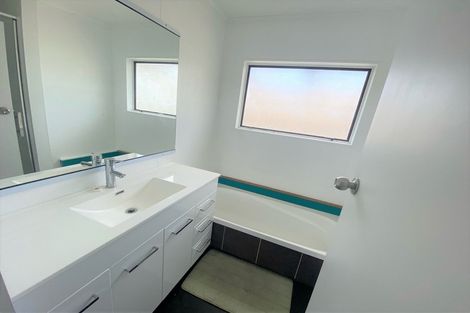 Photo of property in 17 Macloughlin Drive, Te Puke, 3119