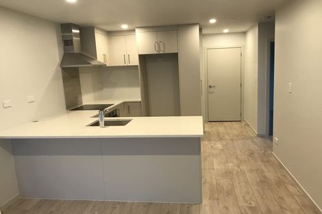 Photo of property in 7 Weka Close, Red Beach, 0932