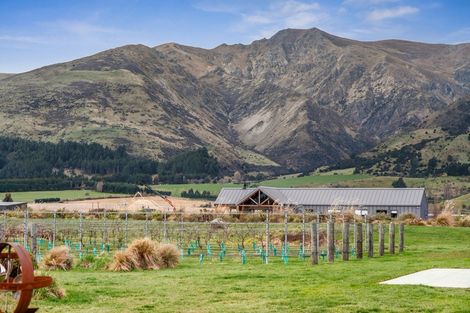 Photo of property in 46 Paterson Drive, Hawea Flat, Wanaka, 9382