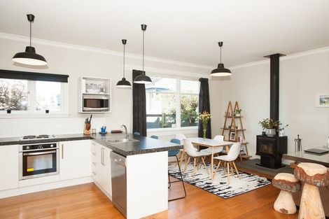 Photo of property in 16 Lincoln Road, Hillmorton, Christchurch, 8024