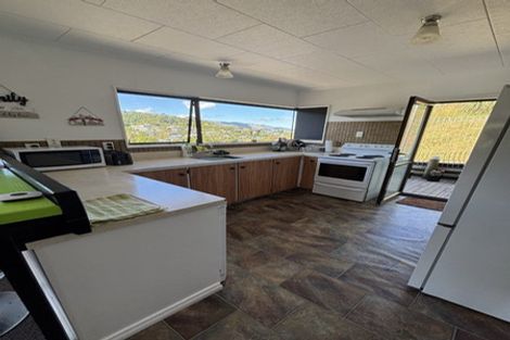 Photo of property in 14 Jerningham Street, Enner Glynn, Nelson, 7011