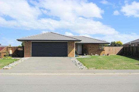 Photo of property in 8 Monet Vale, Rolleston, 7614