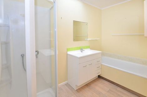 Photo of property in 3a West Hoe Road, Orewa, 0931