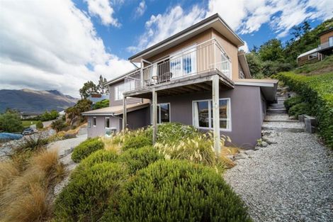 Photo of property in 69a Hensman Road, Queenstown, 9300
