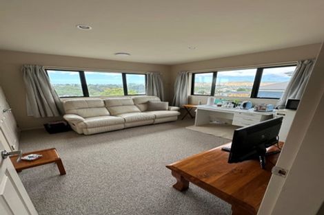 Photo of property in 11 Milford Street, Aotea, Porirua, 5024