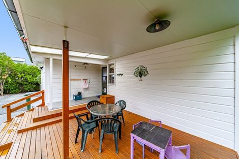 Photo of property in 9 Collins Street, Waipawa, 4210