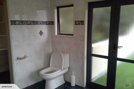 Photo of property in 30 Ian Sage Avenue, Torbay, Auckland, 0630