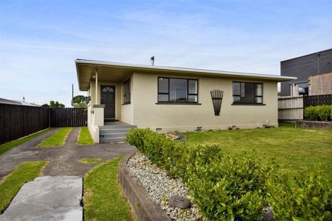 Photo of property in 207 South Road, Spotswood, New Plymouth, 4310