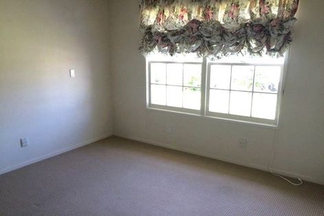 Photo of property in 23 Serrita Avenue, Sunnyhills, Auckland, 2010
