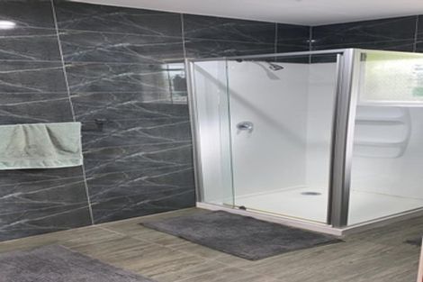Photo of property in 16 Mcleod Road, Henderson, Auckland, 0612