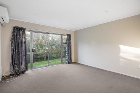 Photo of property in 10f3 Petherick Crescent, Johnsonville, Wellington, 6037