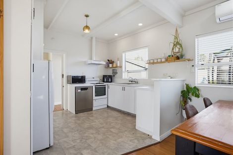 Photo of property in 18 Marsden Road, Stoke, Nelson, 7011