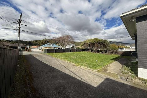 Photo of property in 353 Waiwhetu Road, Fairfield, Lower Hutt, 5011