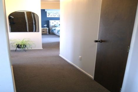 Photo of property in 78 Thurleigh Grove, Karori, Wellington, 6012