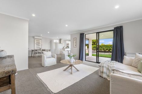 Photo of property in 11 Caldera Crescent, Pyes Pa, Tauranga, 3112