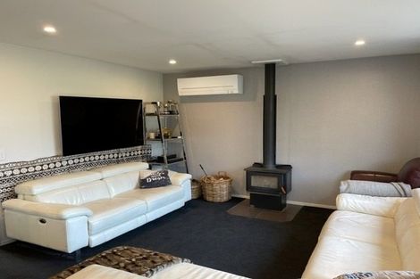 Photo of property in 4 Fearne Drive, Woodend, 7610