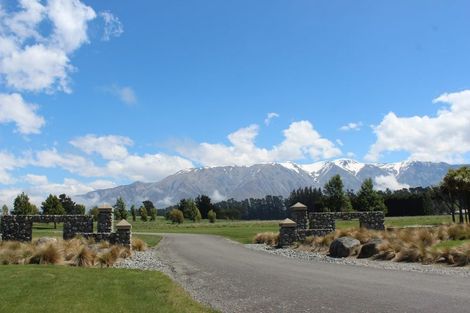 Photo of property in 240 Coleridge Road, Windwhistle, Hororata, 7572