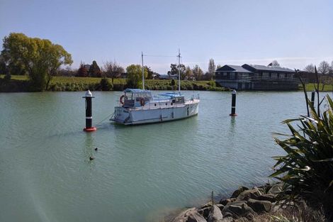 Photo of property in 43 Ranginui Drive, Kaiapoi, 7630