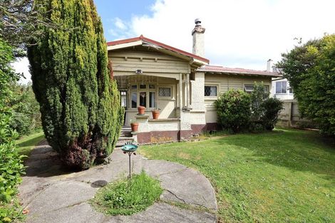 Photo of property in 23 Nichol Street, Heidelberg, Invercargill, 9812