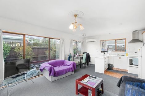 Photo of property in 22 Field Terrace, Upper Riccarton, Christchurch, 8041