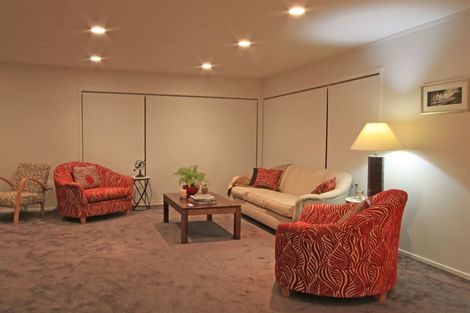 Photo of property in 1 Kowhai Road, Mairangi Bay, Auckland, 0630