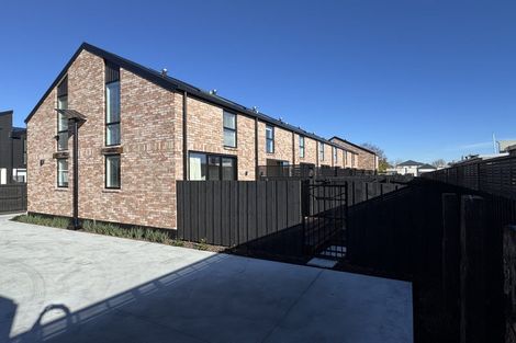 Photo of property in 7/196 Hills Road, Edgeware, Christchurch, 8013