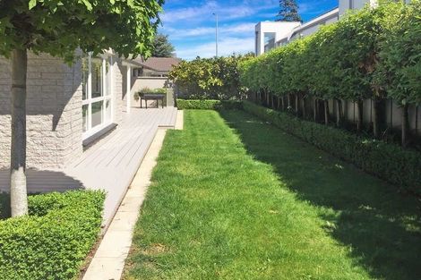 Photo of property in 61 Glandovey Road, Fendalton, Christchurch, 8052
