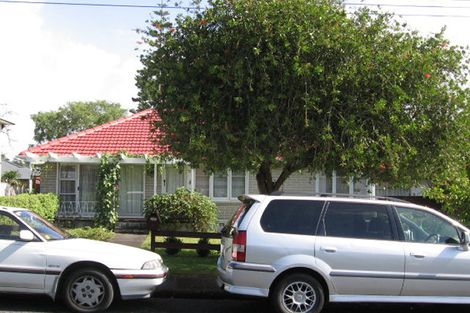 Photo of property in 44 Daytona Road, Henderson, Auckland, 0610