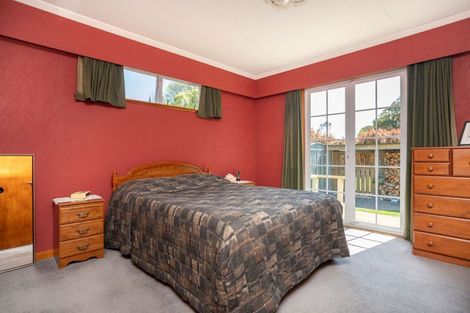 Photo of property in 27 Ruahine Street, Dannevirke, 4930