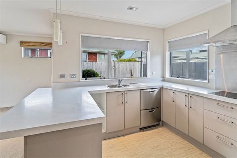 Photo of property in 71 Moore Street, Rolleston, 7614