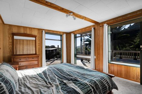 Photo of property in 173 Te Mahoe Road, Mokau, 4376