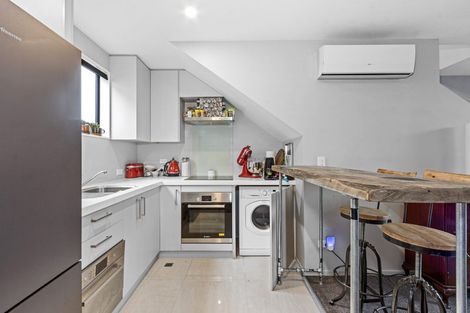 Photo of property in 2/233 Hereford Street, Christchurch Central, Christchurch, 8011