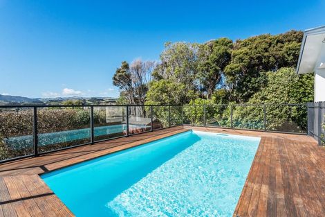 Photo of property in 23 Samwell Drive, Whitby, Porirua, 5024