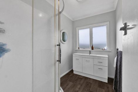 Photo of property in 90 Bayly Road, Blagdon, New Plymouth, 4310