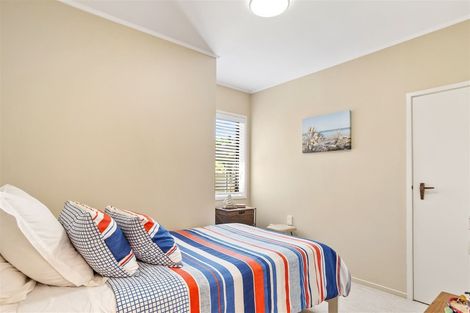 Photo of property in 38 Frank Evans Place, Henderson, Auckland, 0610